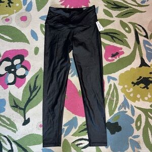 Victoria's Secret SPORT Knockout 7/8 Ankle Black Tight Small NWT